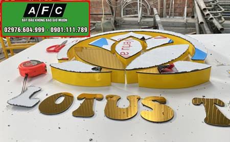 Thiết kế thi công bảng hiệu Alu chữ Mica nổi Lotus Gruop