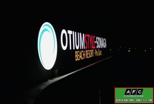 Thi Cong Bang Hieu Alu Chu Noi Den Led